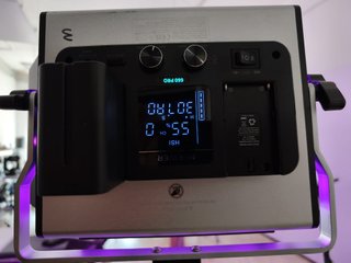 3 Focos LED RGB+WHITE Neewer 660 PRO+ Accesorios