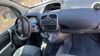 Furgoneta Renault kangoo 5 plazas