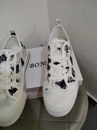 Scarpe donna n.38 con stampa farfalle
