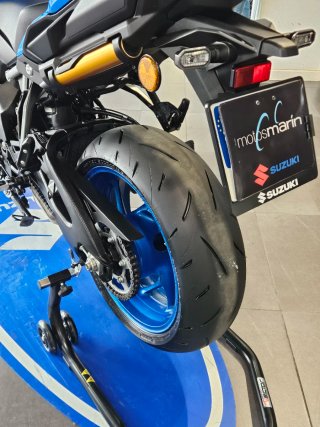 SUZUKI GSX-S 1000 GX MOTO DE REESTRENO