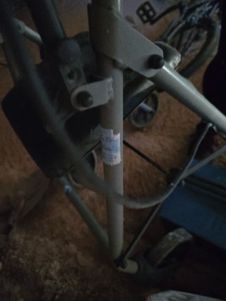 Andador 4 ruedas con asiento y frenos