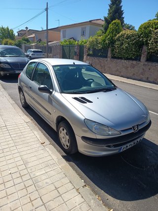 Peugeot 206 2000
