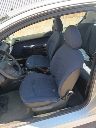 Peugeot 206 2000