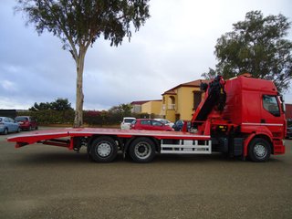 Renault PREMIUM 460-CAMIONES PORTAMAQUINARIAS