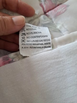 2 Colchas Cama 90 Flores Rosa y Blanco