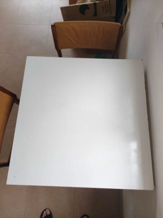 Mesa Ikea y 2 Sillas