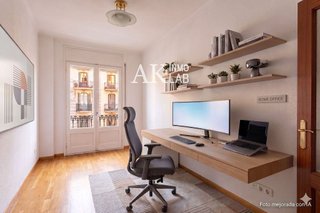 Piso en venta en El Poble Sec - Parc de Montjuïc en Barcelona