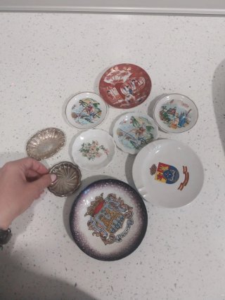 Colección de platitos decorativos