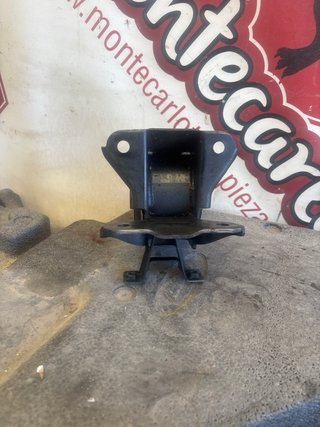 Taco Soporte Motor Toyota Verso Trasero