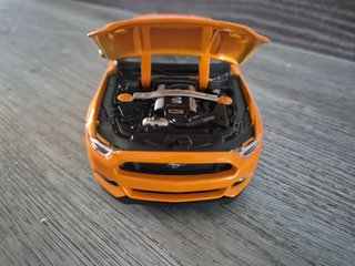 Ford Mustang GT 2015 1:24