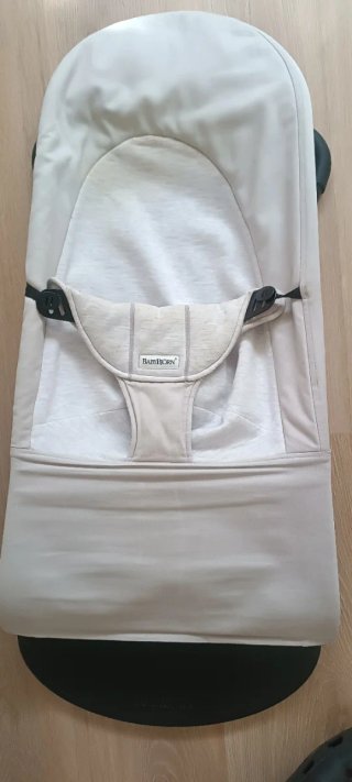 Hamaca bebé Babybjorn gris