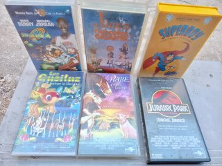 6 Películas VHS:Jurassic Park, Space Jam Superboy