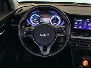 Kia Niro 1.6 GDi HEV 104kW (141CV) Concept
