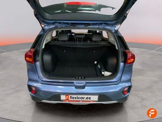 Kia Niro 1.6 GDi HEV 104kW (141CV) Concept