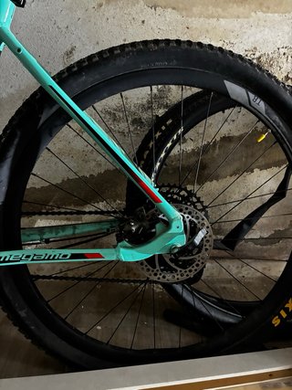 Megamo Natural Elite 29”Monoplato Tubelizada