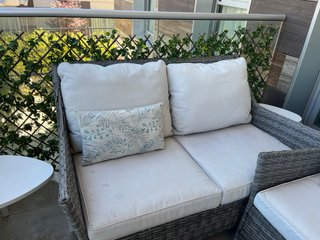 Conjunto Muebles Terraza: Sofá, Sillones y Mesa