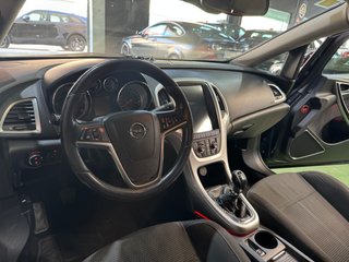 Opel Astra 2010