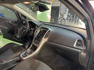 Opel Astra 2010