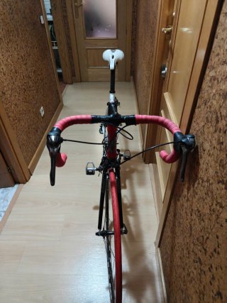 Bicicleta de carretera BH