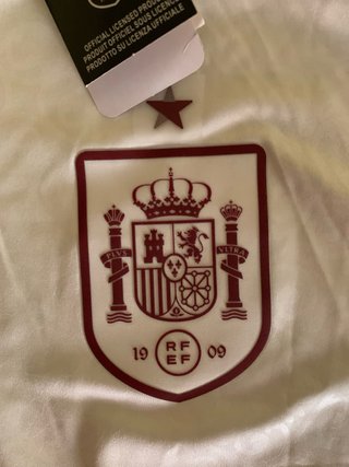 Camiseta Adidas España Talla L IDEAL (1,70-1,80cm)