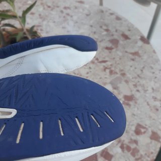 Sneakers sportive Mizuno bianche e blu