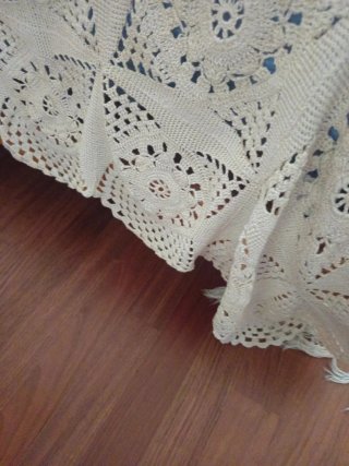 Colcha ganchillo hecha a mano beige