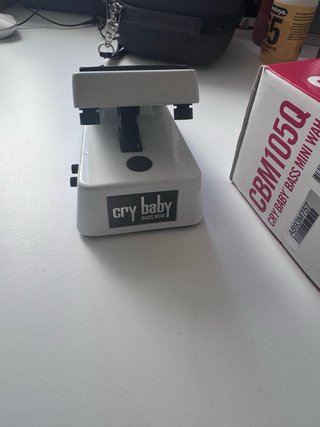 Pedal Wah Cry Baby Mini Bass
