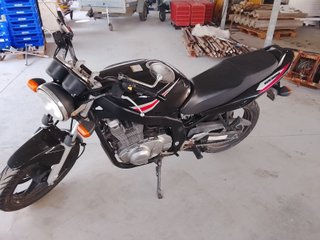 Suzuki GS500 2005 Negra 7000km Bizkaia
