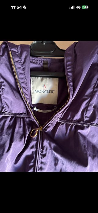 Moncler donna cappuccio mezza manica