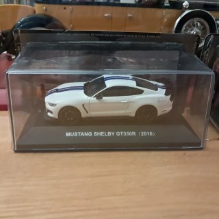 Pareja Ford Mustang 1/43 Planeta DeAgostini