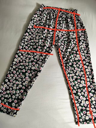 Pantalón de verano estampado floral