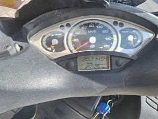 Yamaha X-Max 250 Negra