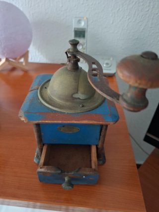 Molinillos de café antiguos madera