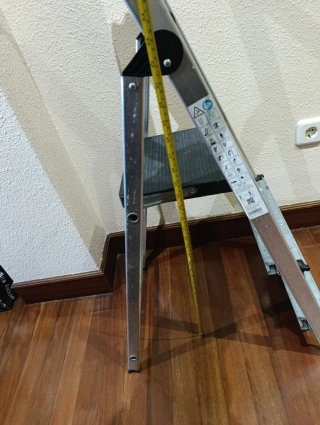 Escalera aluminio 3 peldaños plegable