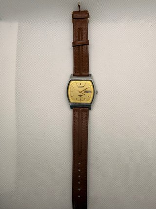 Reloj Citizen Automático Vintage Dorado