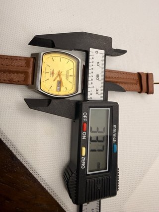 Reloj Citizen Automático Vintage Dorado