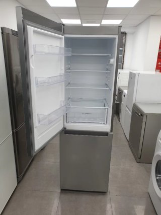 Nevera Indesit 189x60cm A+ no frost con garantía
