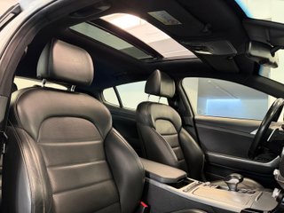 KIA Stinger 2018 3.3 V6 TGDI GT 4WD