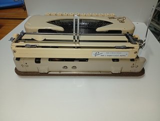 Máquina de escribir Princess 100