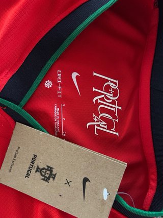 Camiseta Portugal Nike Talla M