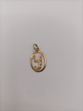 Colgante Oro 18k -Letra Y- 0,78gr