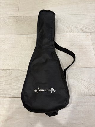 Ukelele World Rhythm Negro Brillante