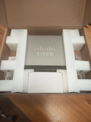 Router Cisco RV325 Dual WAN