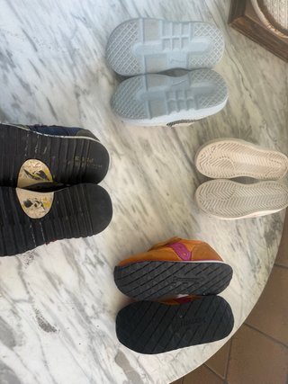 Lotto 4 paia scarpe bimbo/a n. 25