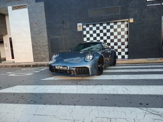 Porsche 911 2025