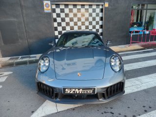 Porsche 911 2025