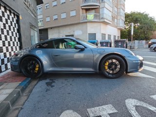 Porsche 911 2025