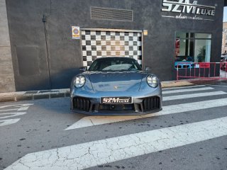 Porsche 911 2025