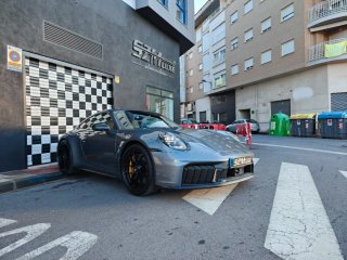 Porsche 911 2025