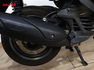 YAMAHA X-MAX 125